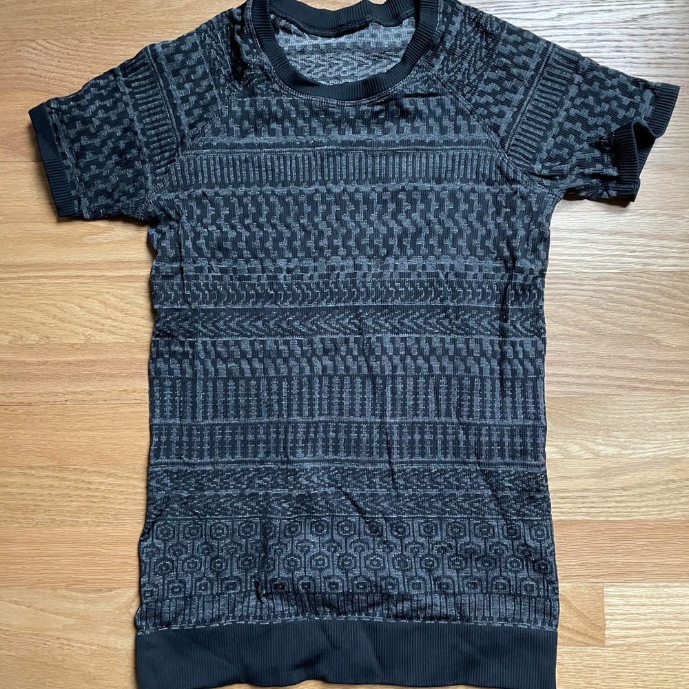 Lululemon thermal top
